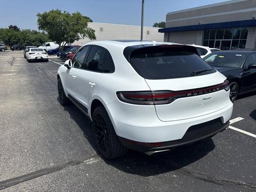 2019 Porsche Macan Base