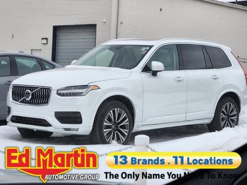 2021 Volvo XC90 Momentum