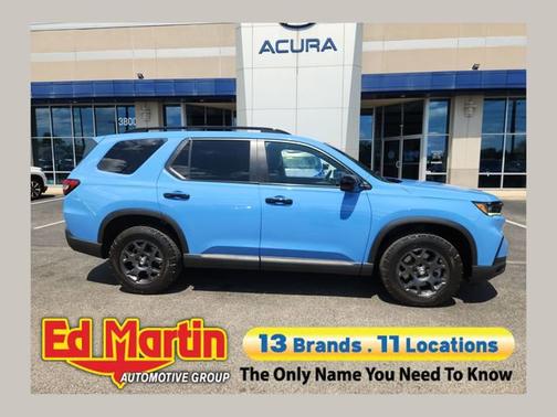 Blue 2025 Honda Pilot TrailSport