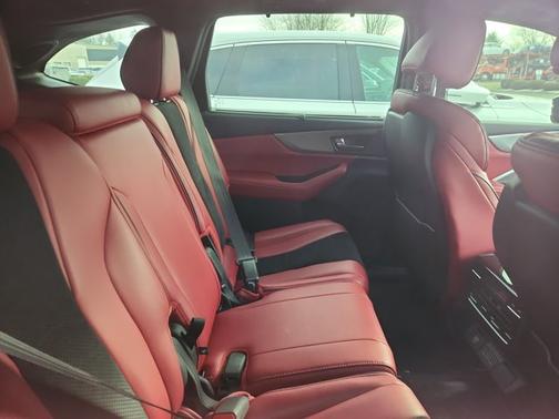 2023 Acura MDX w/A-Spec Package