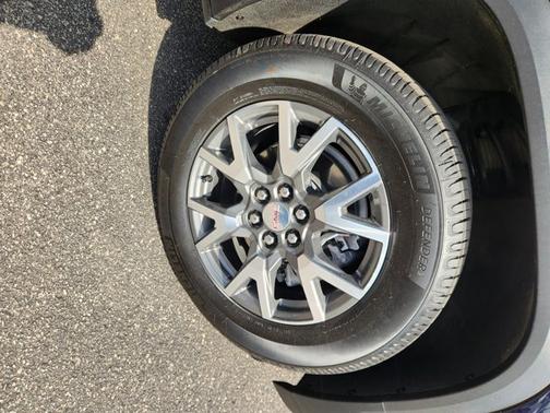 Midnight Blue Metallic 2021 GMC Acadia SLE