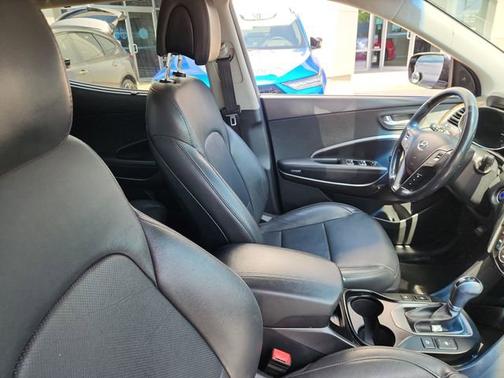 Sparkling Silver 2018 Hyundai Santa Fe Sport 2.0T Ultimate