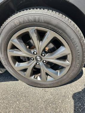 Sparkling Silver 2018 Hyundai Santa Fe Sport 2.0T Ultimate