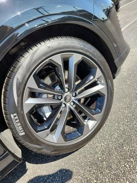 2025 Audi Q7 Prestige