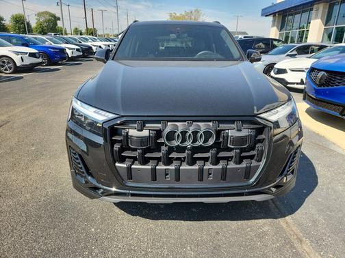 2025 Audi Q7 Prestige