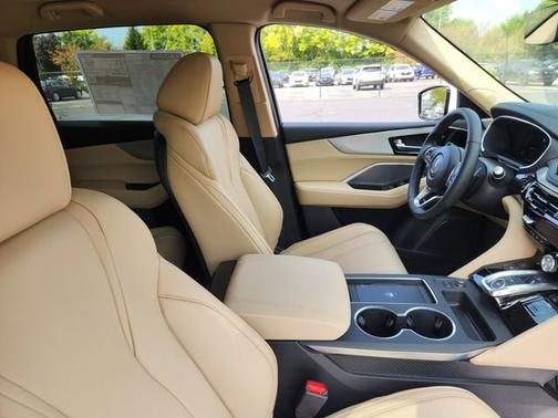 Platinum White Pearl 2026 Acura MDX Base