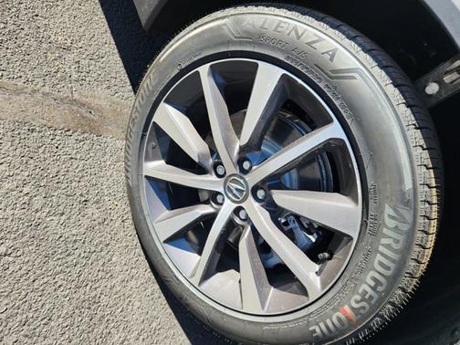 Solar Silver Metallic 2026 Acura MDX w/Technology Package