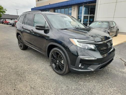 Crystal Black Pearl 2022 Honda Pilot Special Edition