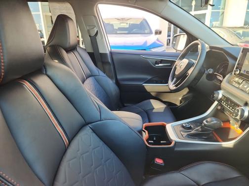 2023 Toyota RAV4 Adventure