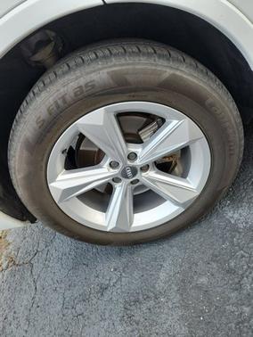 2020 Audi Q7 Premium