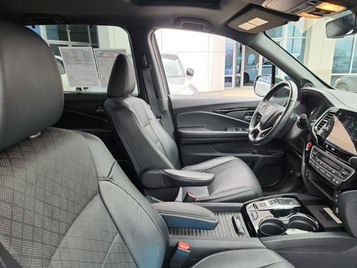 2021 Honda Passport Elite