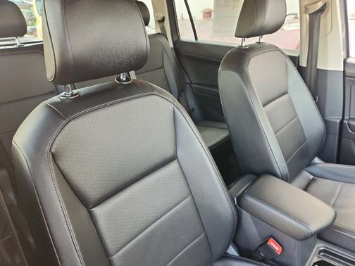 2018 Volkswagen Tiguan 2.0T SE