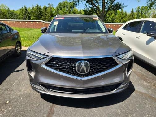 Gray 2024 Acura MDX w/Advance Package