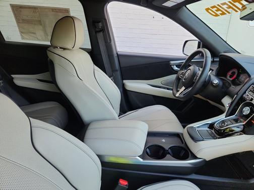 2025 Acura RDX w/A-Spec Advance Package