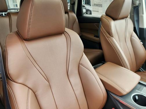 2025 Acura MDX w/Technology Package