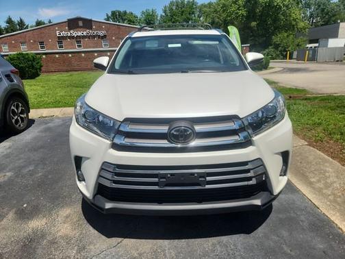 Blizzard Pearl 2018 Toyota Highlander Limited