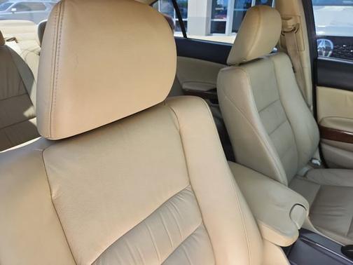 White 2012 Honda Accord EX-L