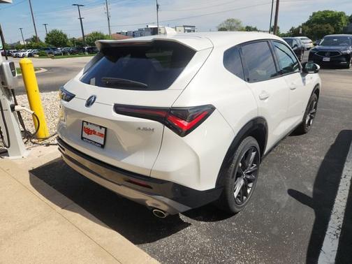 Platinum White Pearl 2025 Acura ADX w/A-Spec Package