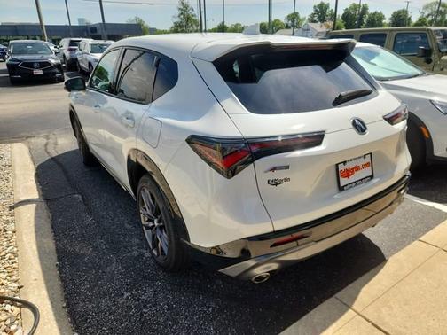 Platinum White Pearl 2025 Acura ADX w/A-Spec Package