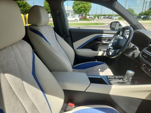 Platinum White Pearl 2025 Acura ADX w/A-Spec Package