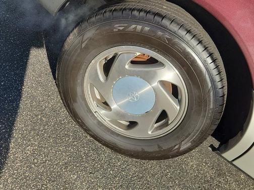 1999 Toyota Sienna XLE