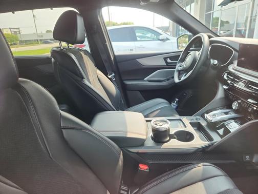 2025 Acura MDX w/A-Spec Package