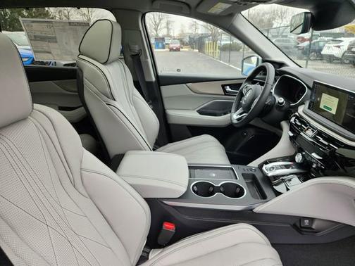 Solar Silver Metallic 2026 Acura MDX w/Advance Package