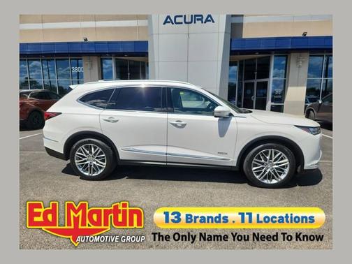 White 2023 Acura MDX w/Advance Package