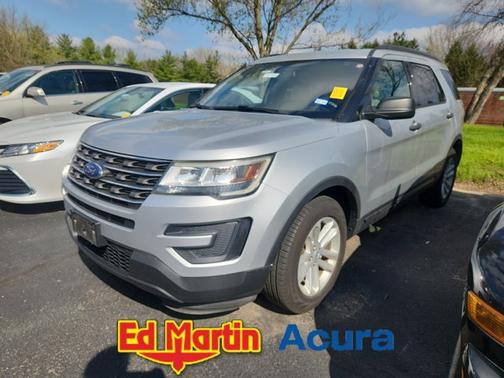 2017 Ford Explorer Base