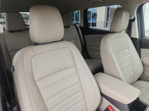 Ingot Silver 2019 Ford Escape SEL