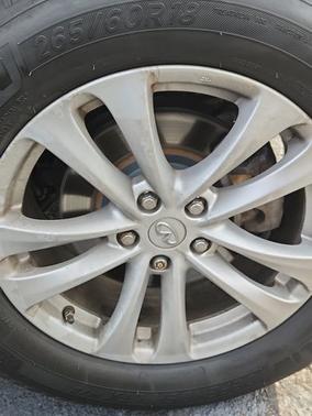 2017 INFINITI QX70 Base