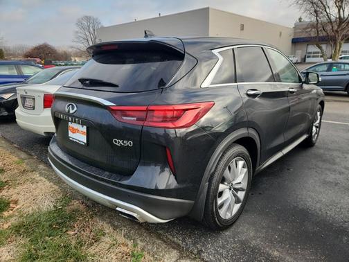 2021 INFINITI QX50 PURE