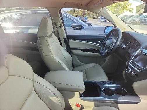 White Diamond Pearl 2016 Acura MDX 3.5L