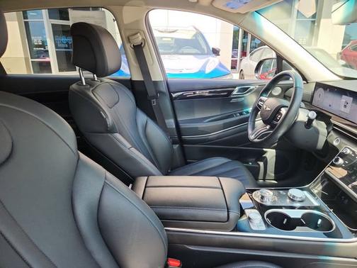 Vik Black 2025 Genesis GV80 2.5T Standard