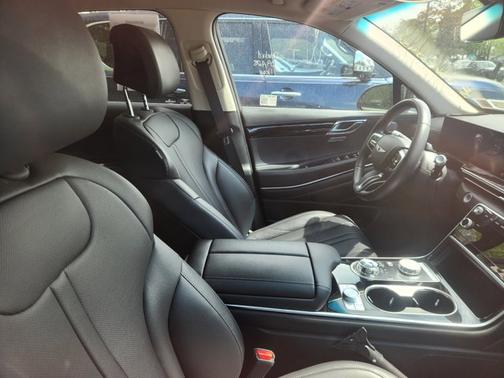 2025 Genesis GV80 2.5T Standard