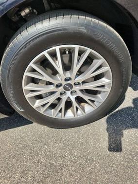 Vik Black 2025 Genesis GV80 2.5T Standard