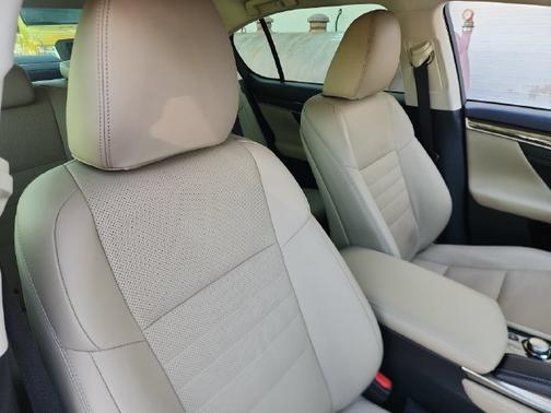 Silver 2017 Lexus GS 350 Base