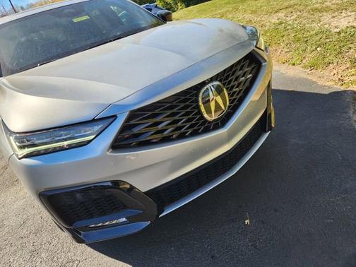 Solar Silver Metallic 2026 Acura MDX w/A-Spec Advance Package