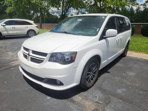 White Knuckle Clearcoat 2018 Dodge Grand Caravan GT