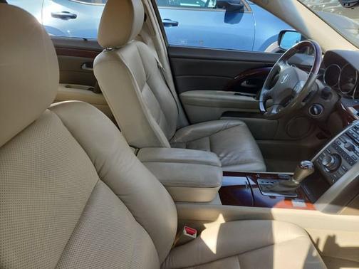Black 2010 Acura RL 3.7