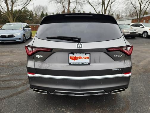 Liquid Carbon Metallic 2026 Acura MDX w/Advance Package