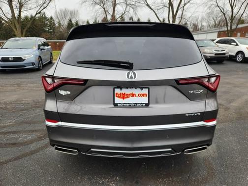 Liquid Carbon Metallic 2026 Acura MDX w/Advance Package