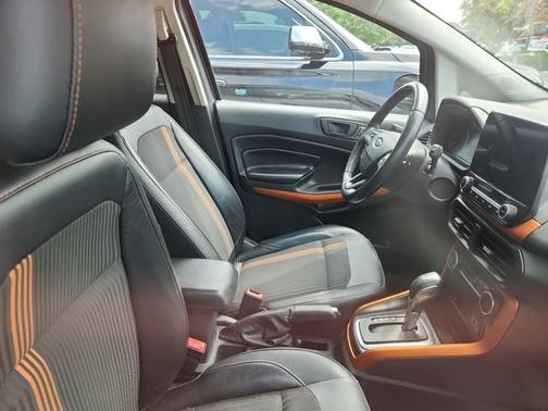 Smoke Metallic 2018 Ford EcoSport SES
