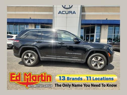 Diamond Black Crystal Pearlcoat 2022 Jeep Grand Cherokee 4xe 4xe