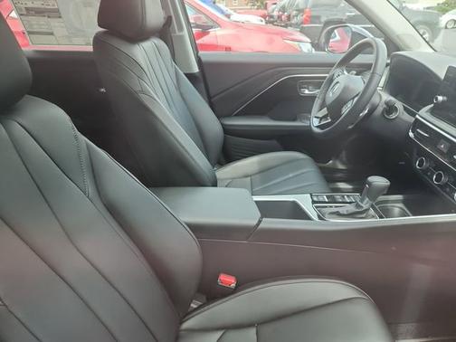 Crystal Black Pearl 2025 Acura ADX Base