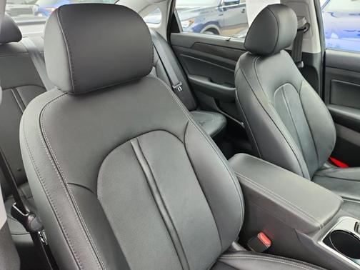 2018 Hyundai SONATA Limited