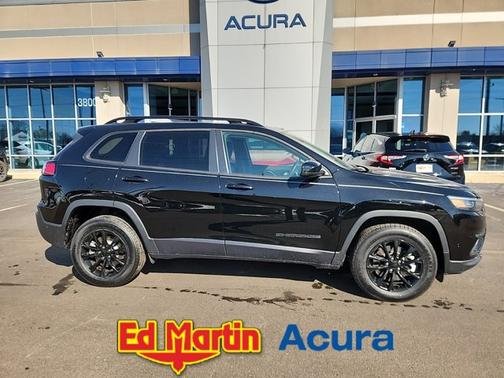 2023 Jeep Cherokee Altitude Lux