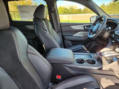 2025 Acura MDX w/A-Spec Package