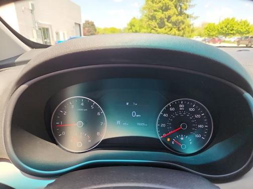Black Cherry 2022 Kia Sportage LX