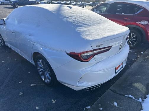 2022 Acura TLX Base